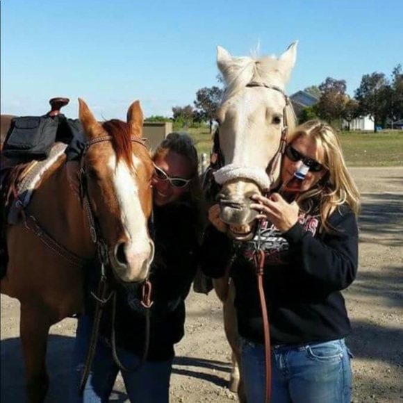 Meet your Posher, Jana - Picture 5 of 5